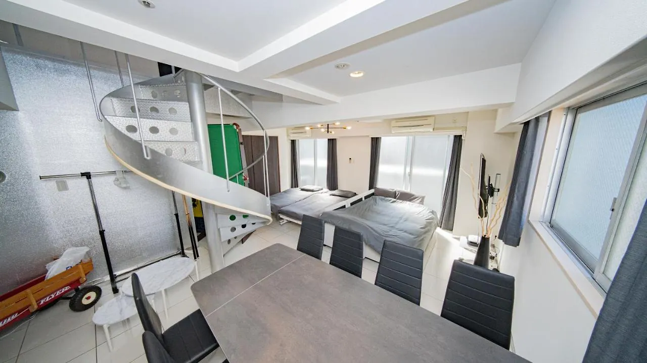 メルシアター鈍色の風・最上階デザイナーズルーム Apartman Oszaka Japán